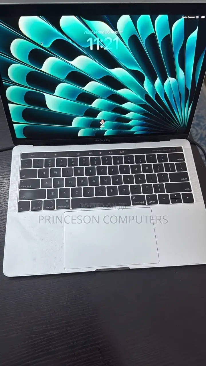 Laptop Apple MacBook Pro 2019 16GB Intel Core i5 SSD 256GB