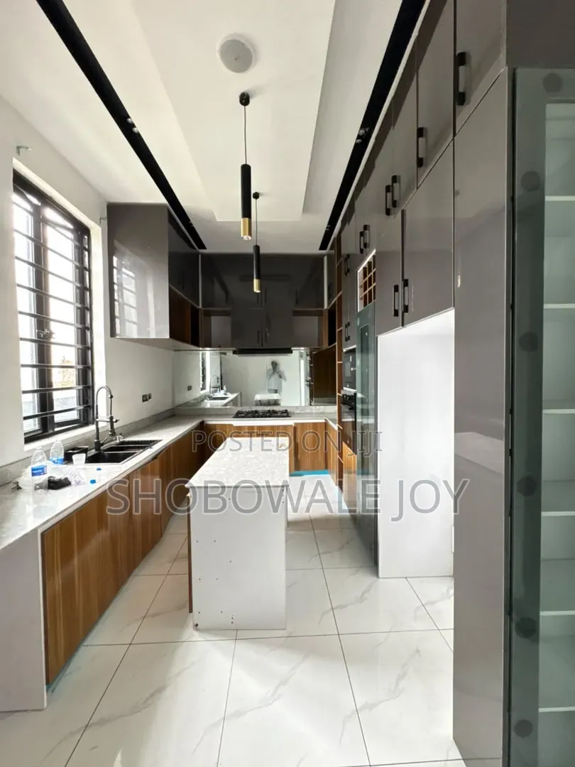 4bdrm Duplex in Lekki Palm City, Ado / Ajah for rent