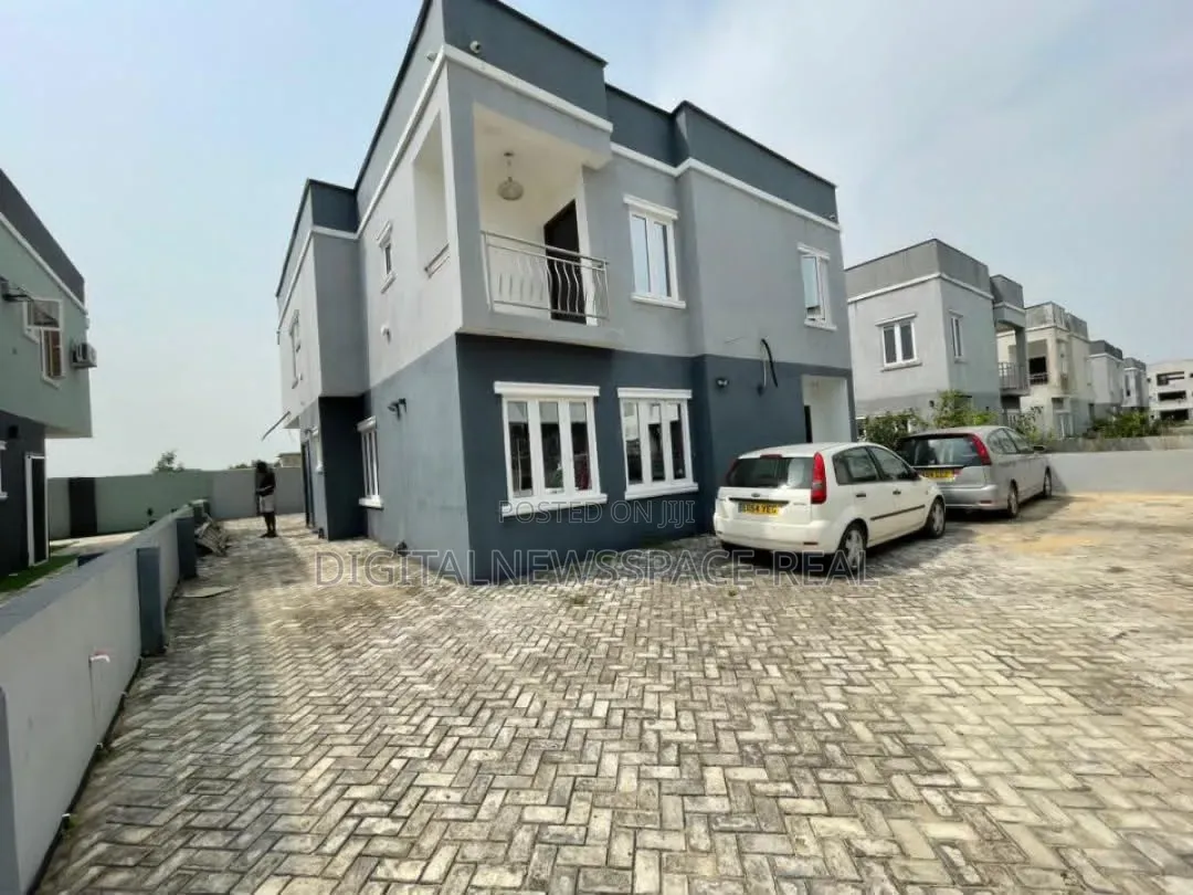 Furnished 4bdrm Duplex in Oribanwa Phase 2, Lakowe for rent