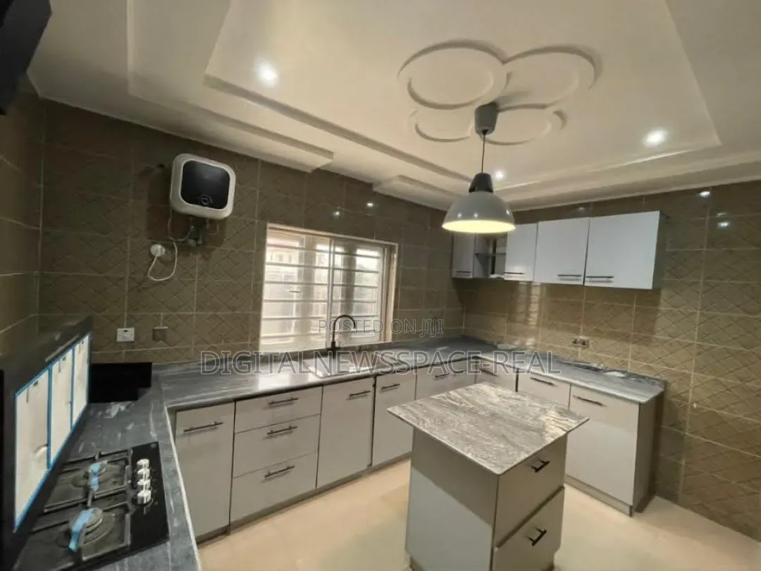 Furnished 4bdrm Duplex in Oribanwa Phase 2, Lakowe for rent