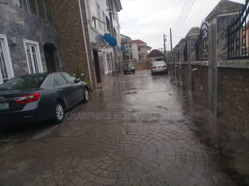 3bdrm Apartment in Parkview Estate for rent