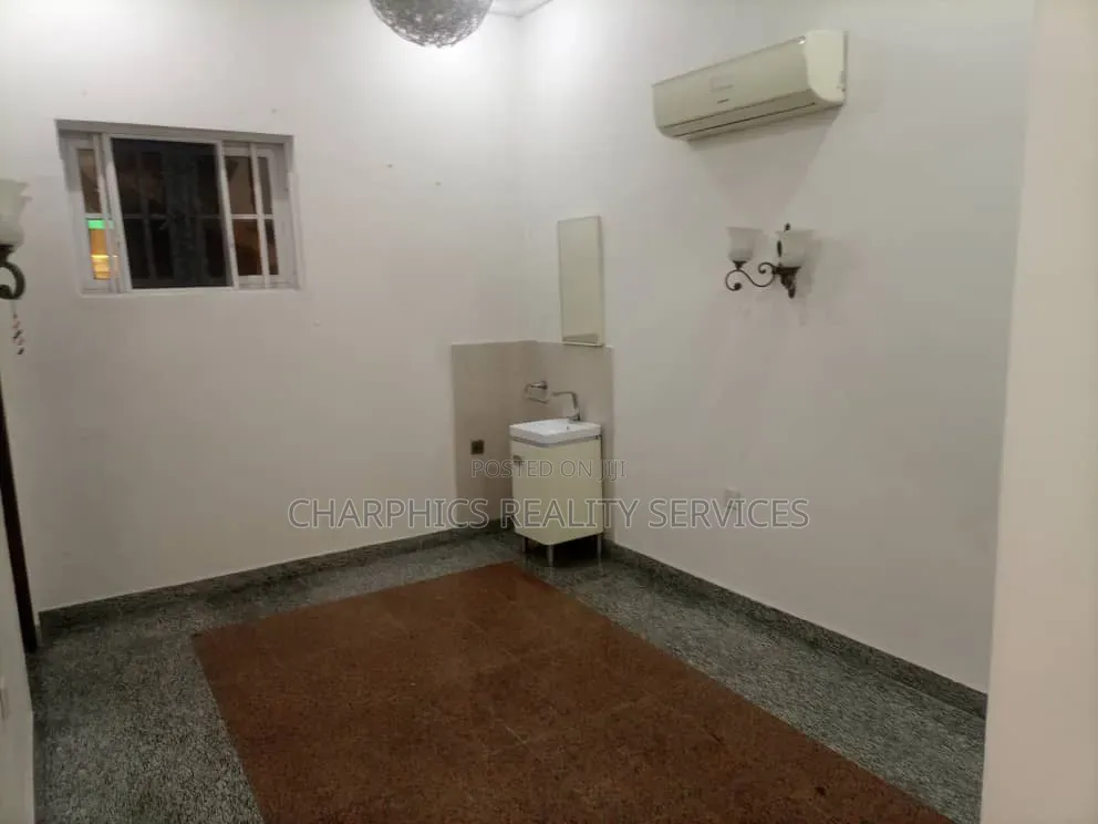 3bdrm Apartment in Parkview Estate for rent