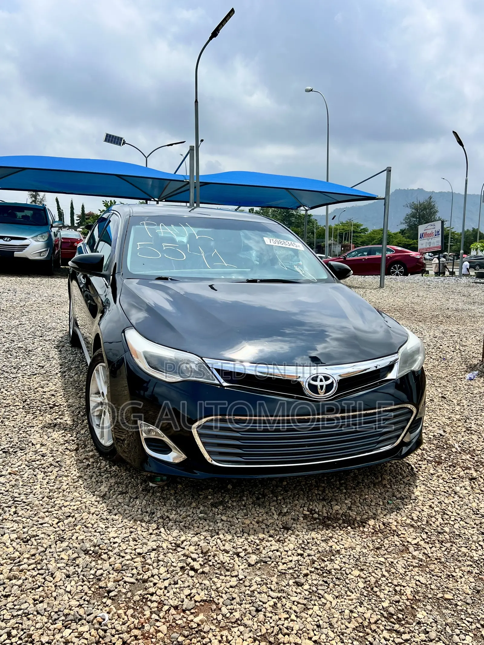 Toyota Avalon XLE Touring 4dr Sedan (3.5L 6cyl 6A) 2015 Black