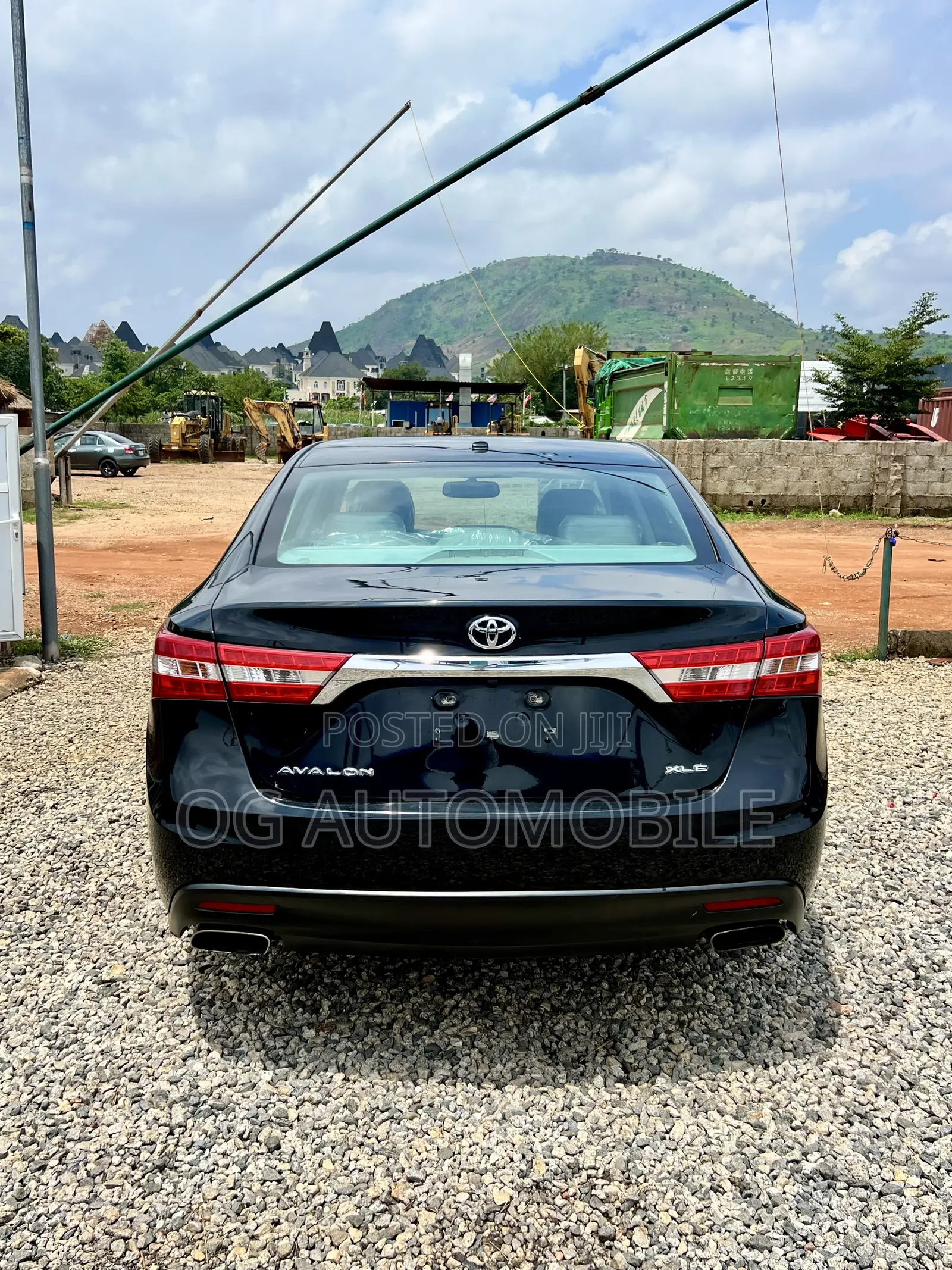 Toyota Avalon XLE Touring 4dr Sedan (3.5L 6cyl 6A) 2015 Black
