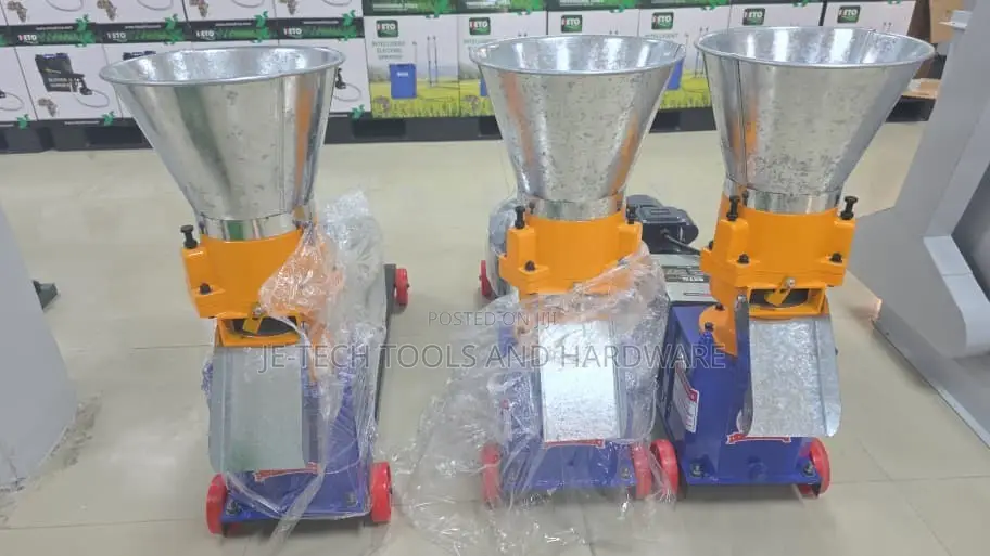 Reto 200kg/Hr Feed Pellet Machine With 13Hp Engine