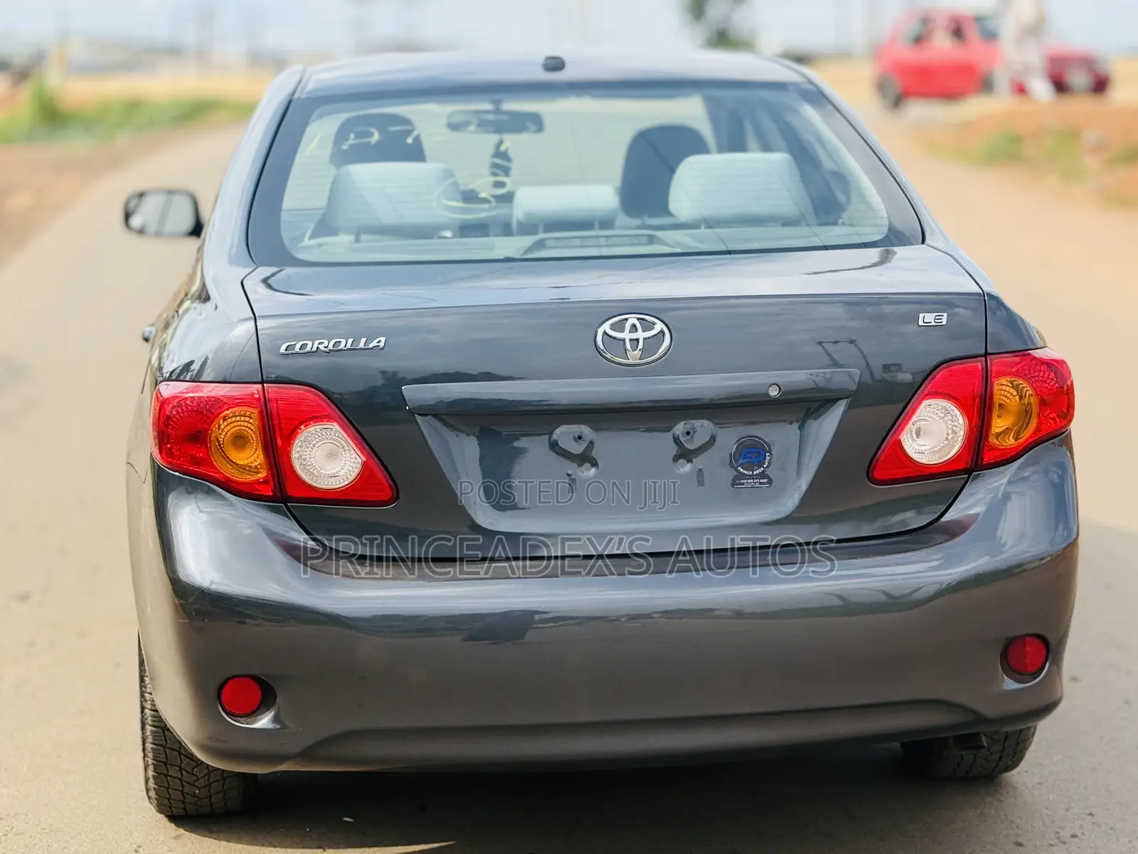 Toyota Corolla LE 4dr Sedan (1.8L 4cyl 4A) 2010 Gray