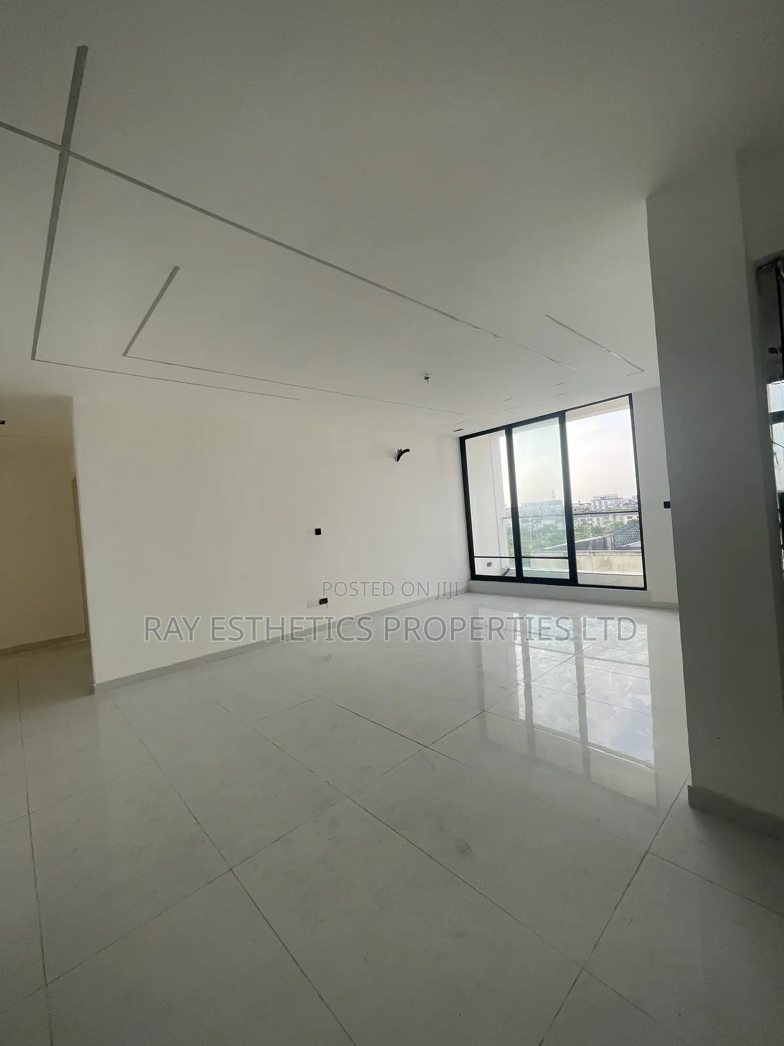 2bdrm Block of Flats in Ikate for sale