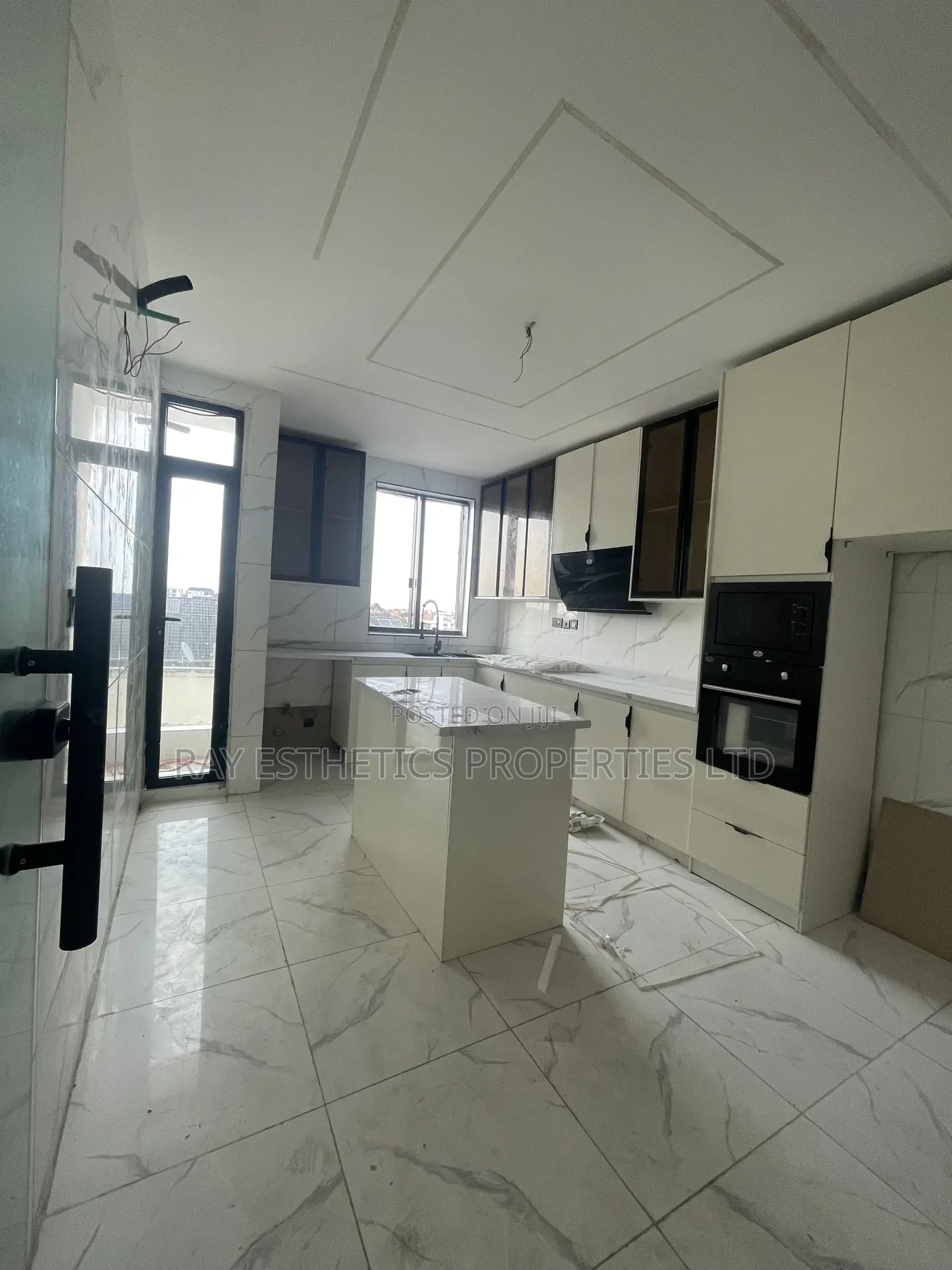 2bdrm Block of Flats in Ikate for sale