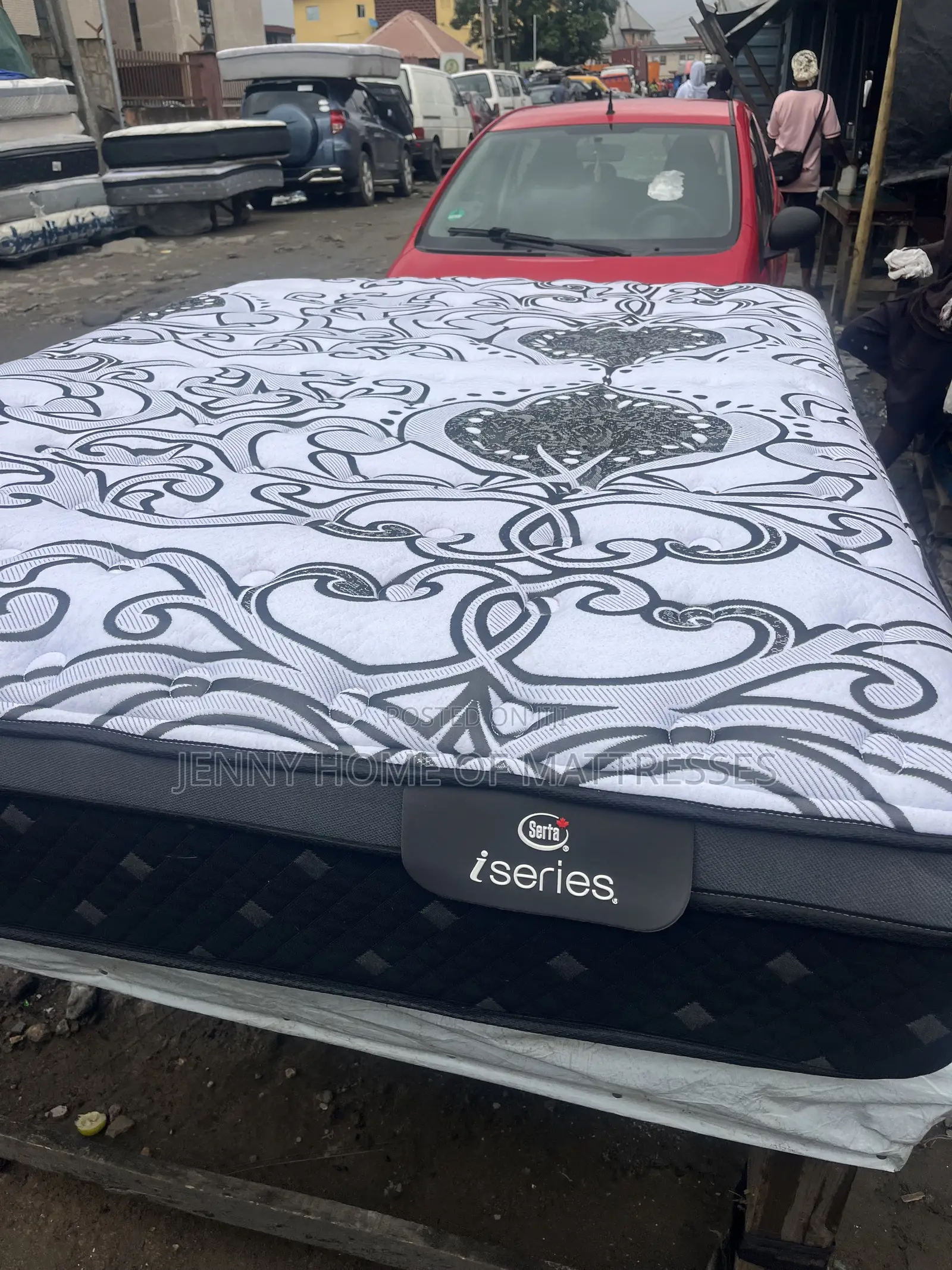 Hybrid Pocket Coils Mattress