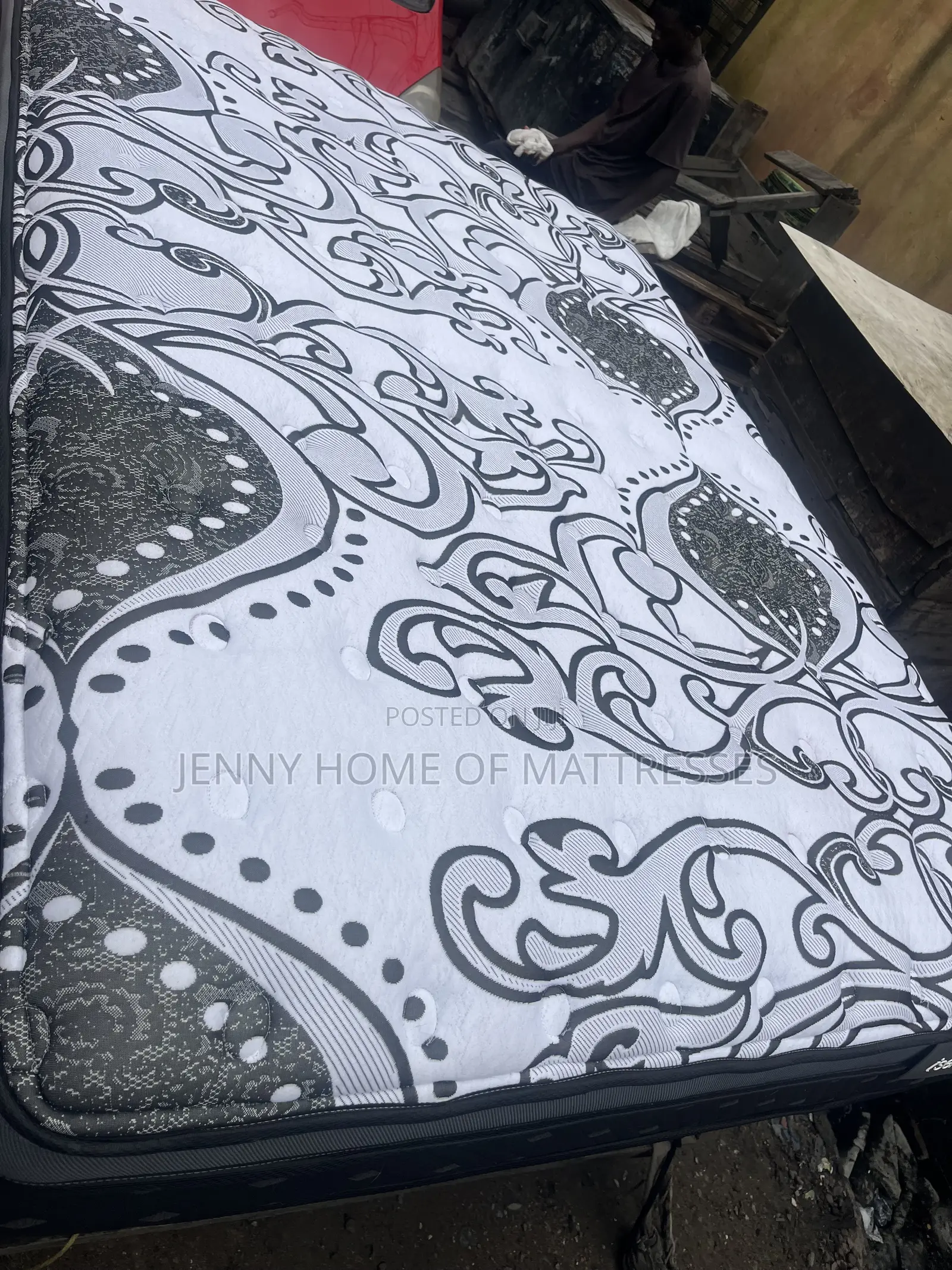 Hybrid Pocket Coils Mattress