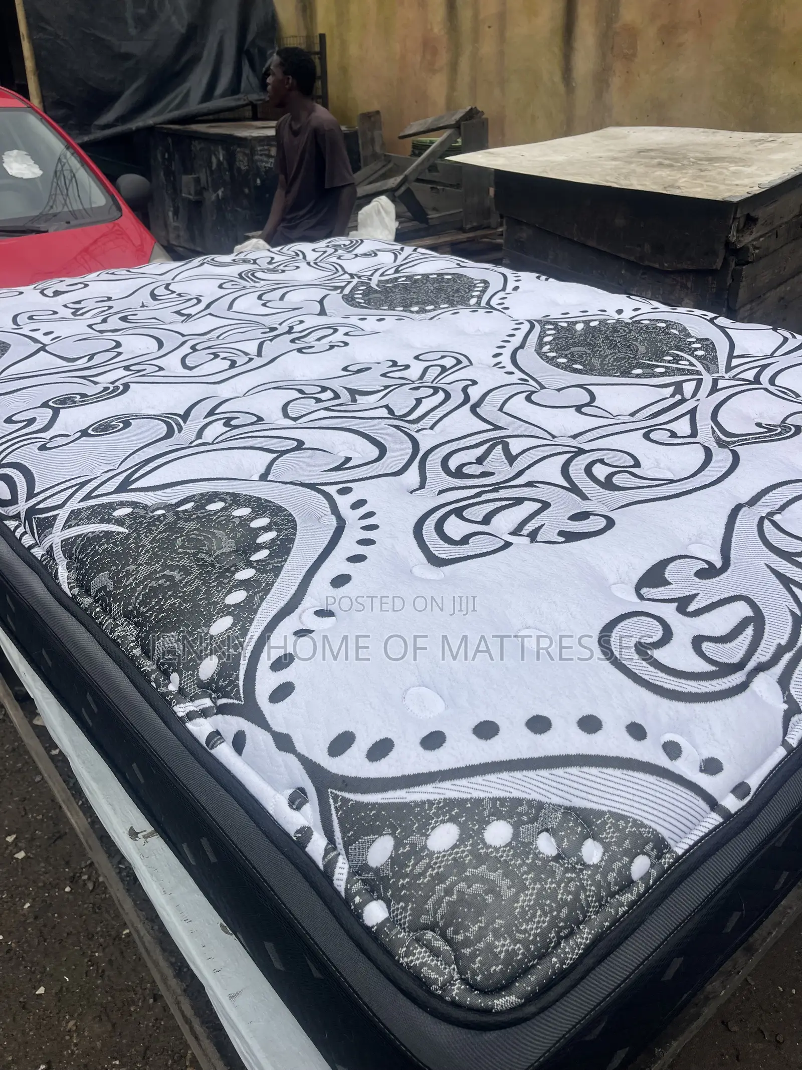 Hybrid Pocket Coils Mattress