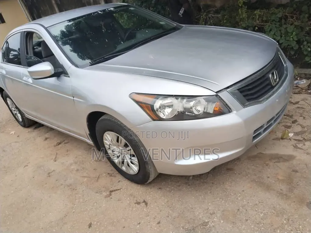 Honda Accord 2009 Silver