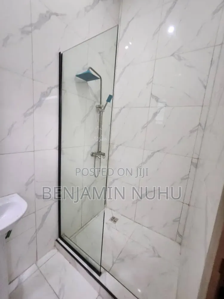 3bdrm Duplex in Ikota for rent