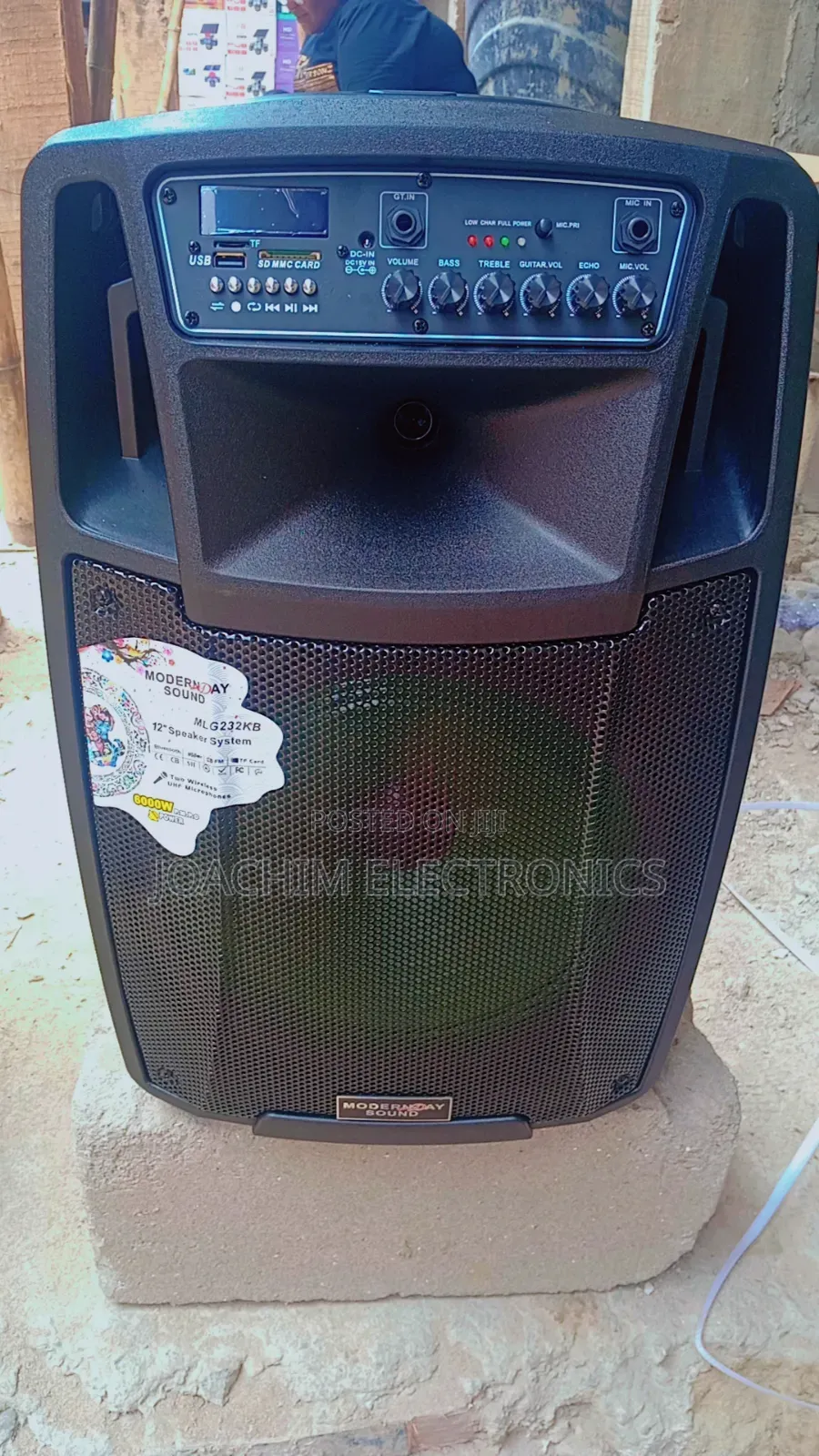 Long Lasting Battery Modern Day Big 12 Inches Public Address System