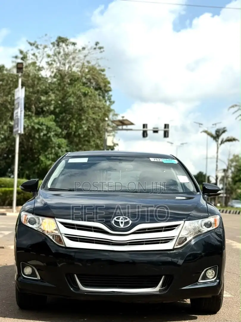 Toyota Venza LE AWD 2013 Black