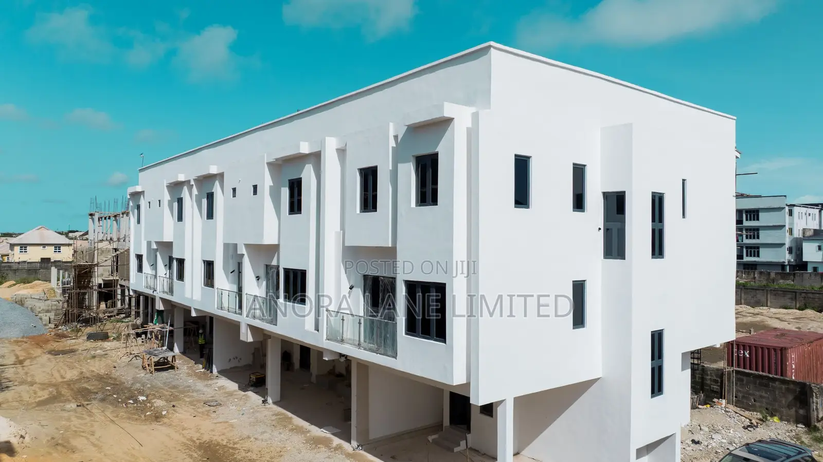3bdrm Maisonette in Osapa london for sale