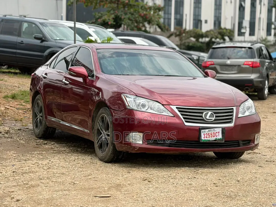 Lexus ES 350 2010 Red