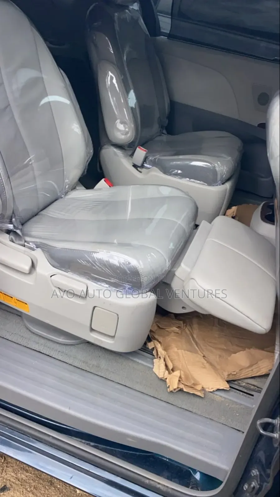 Toyota Sienna 2012 Blue