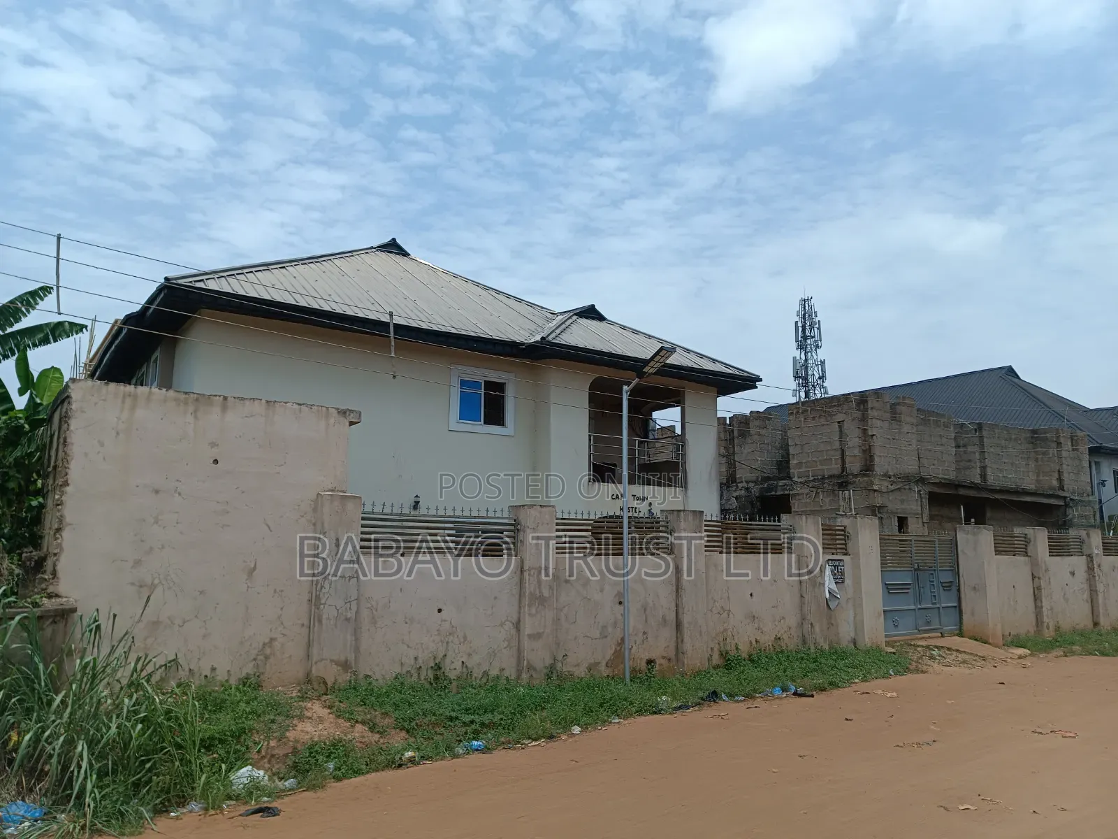 40 Rooms Hostel for Sale in Benin
