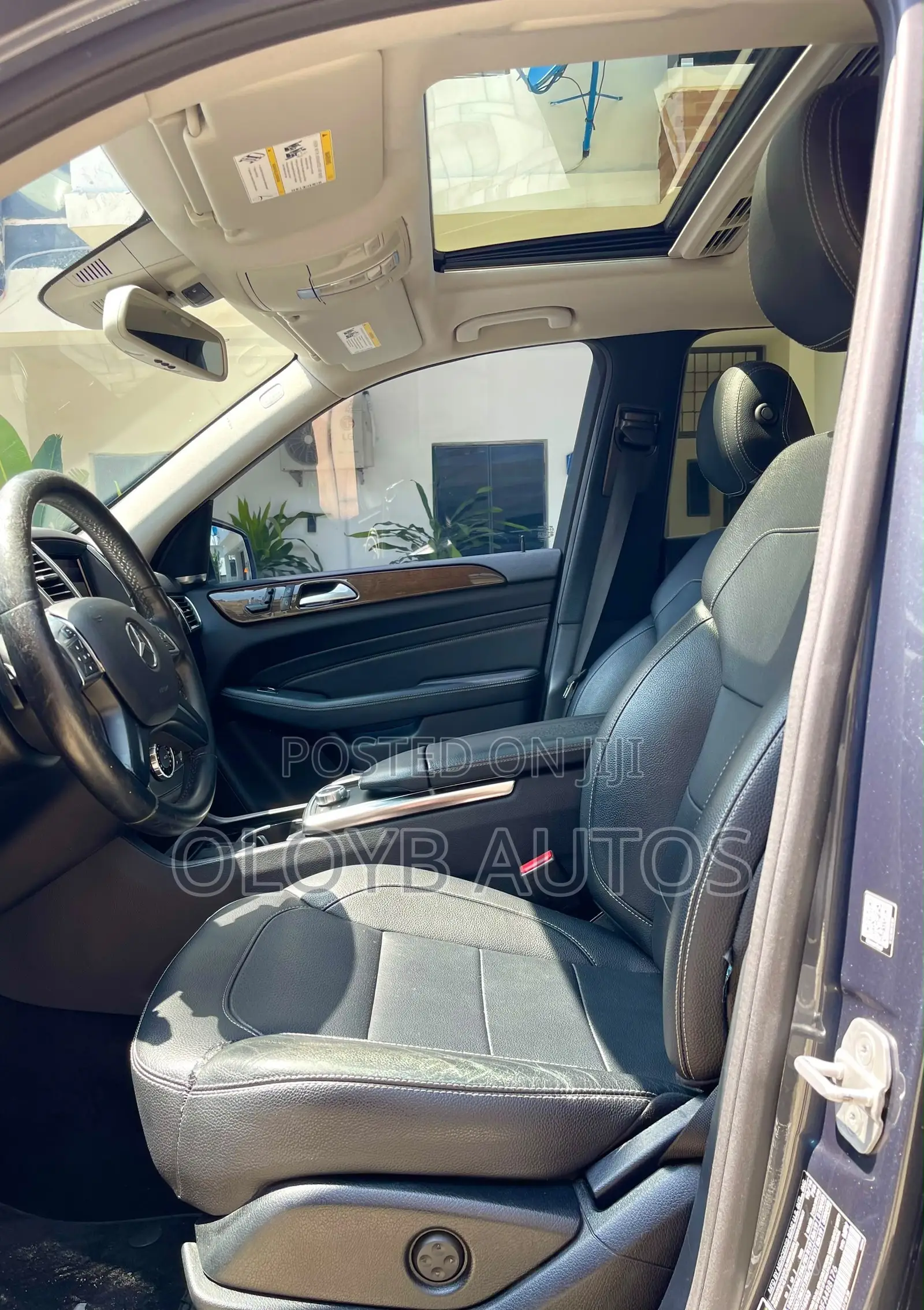 Mercedes-Benz M Class ML350 4MATIC 4dr SUV AWD (3.5L 6cyl 7A) 2015 Gray