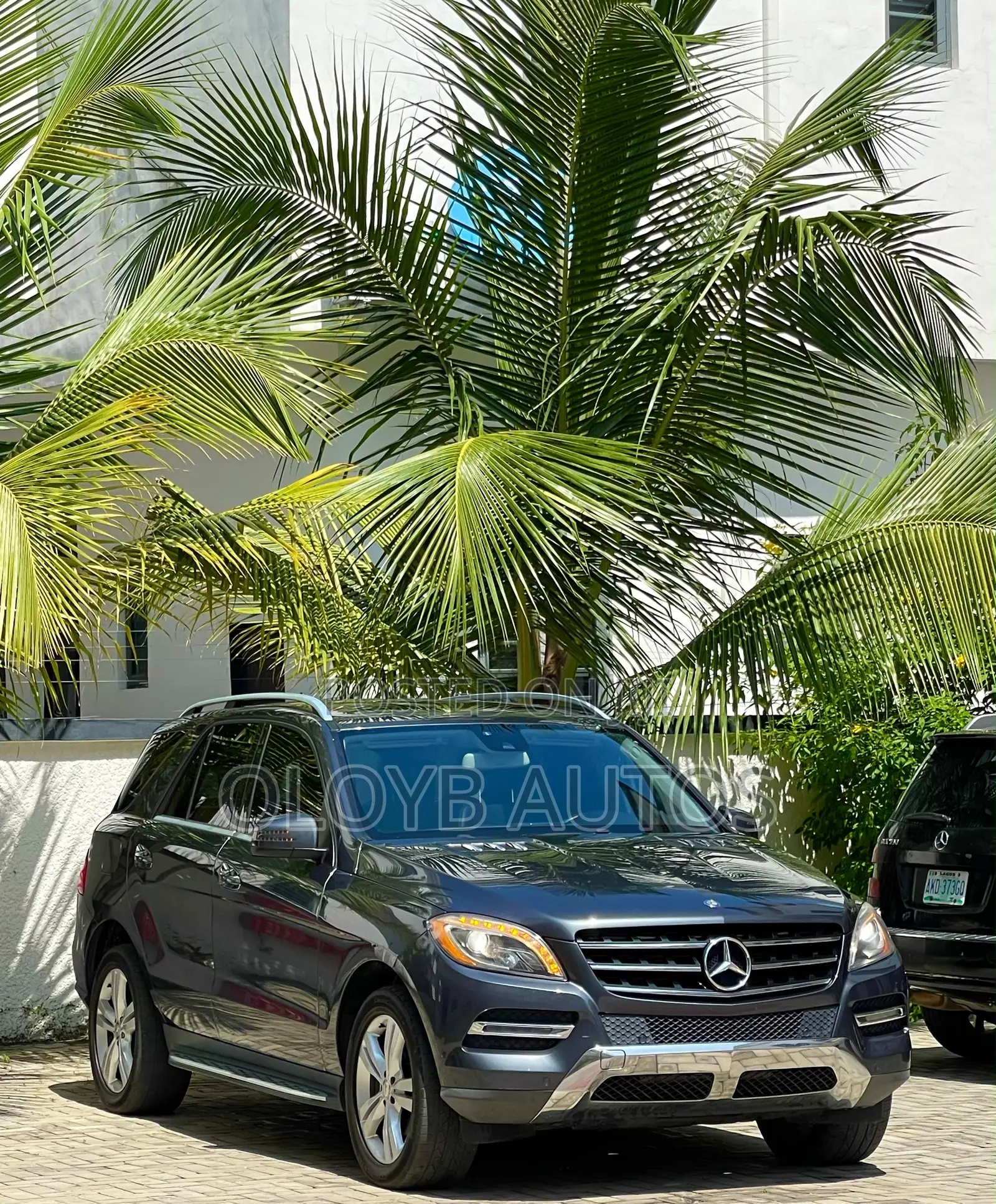 Mercedes-Benz M Class ML350 4MATIC 4dr SUV AWD (3.5L 6cyl 7A) 2015 Gray