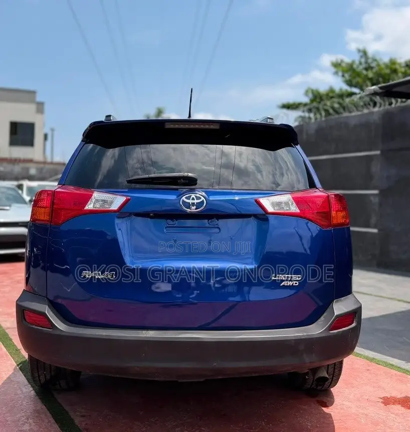 Toyota RAV4 Limited 4dr SUV AWD (2.5L 4cyl 6A) 2015 Blue