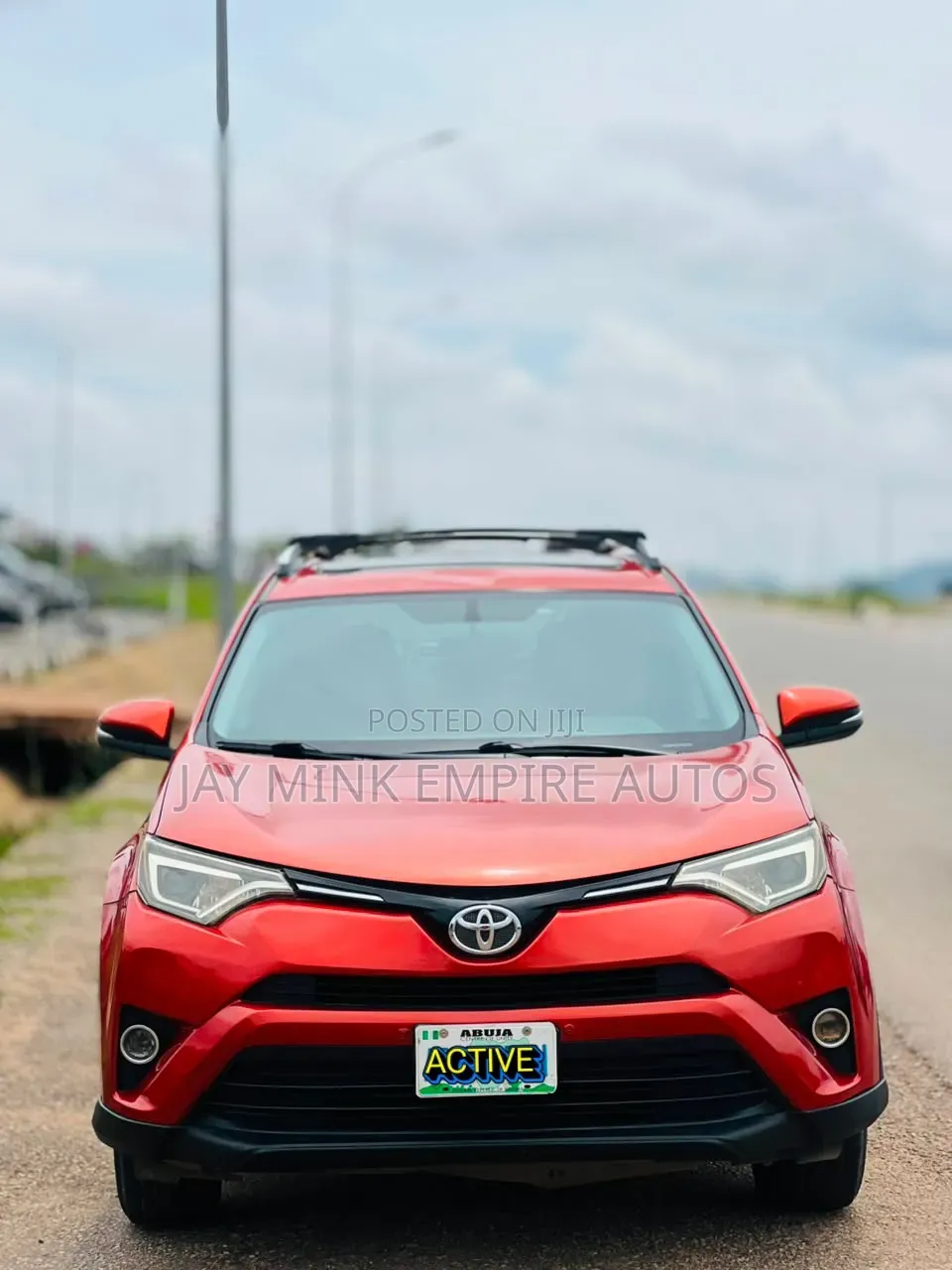 Toyota RAV4 2016 Orange