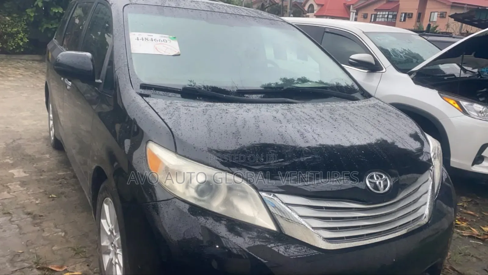 Toyota Sienna 2012 Black
