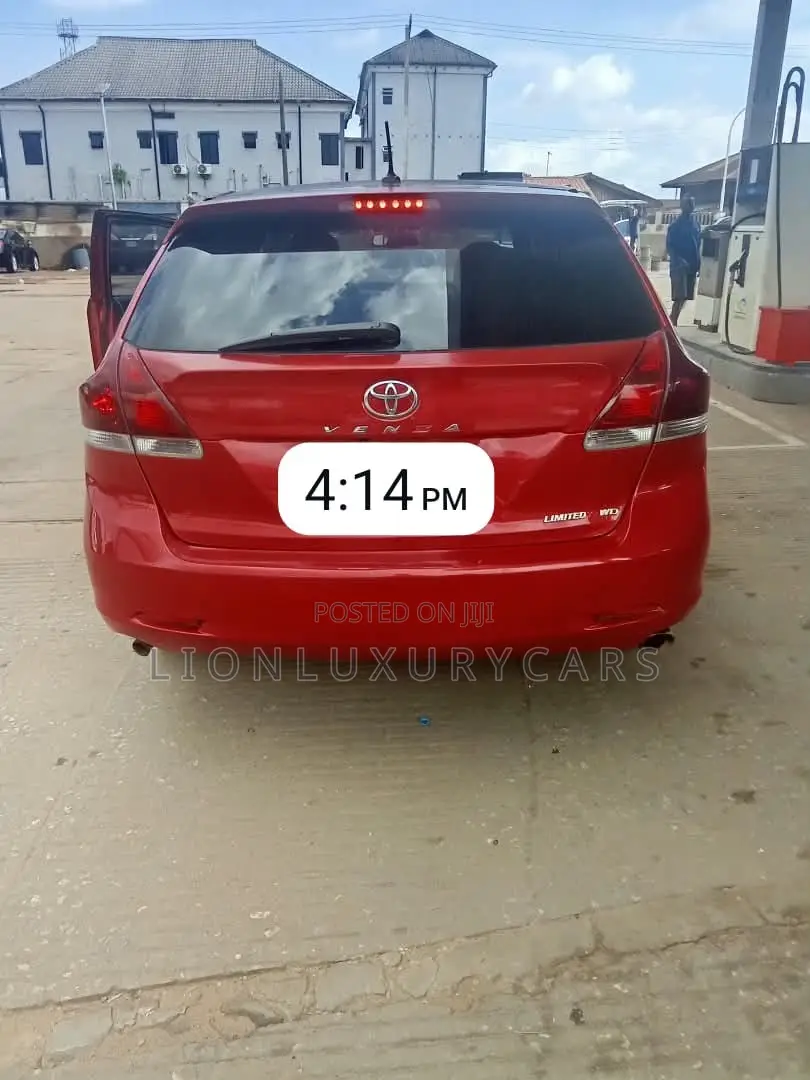 Toyota Venza 2014 Red