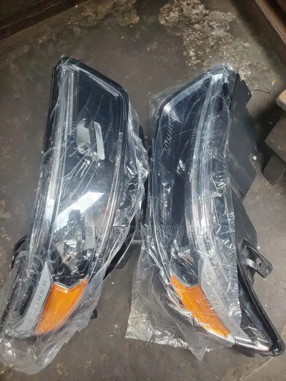 Head Light Ford Explorer 2020