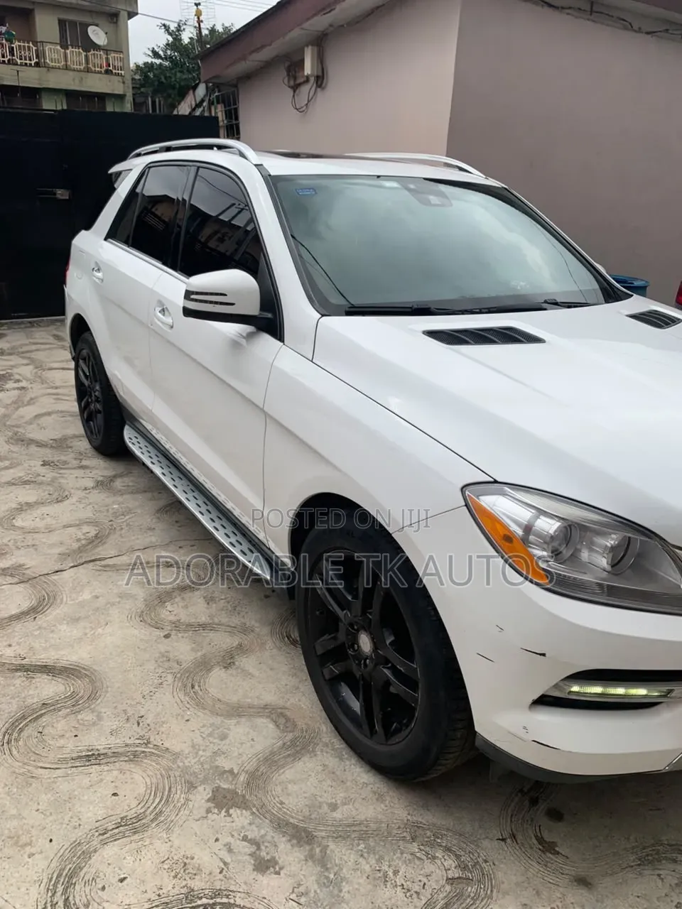 Mercedes-Benz M Class 2015 Off white