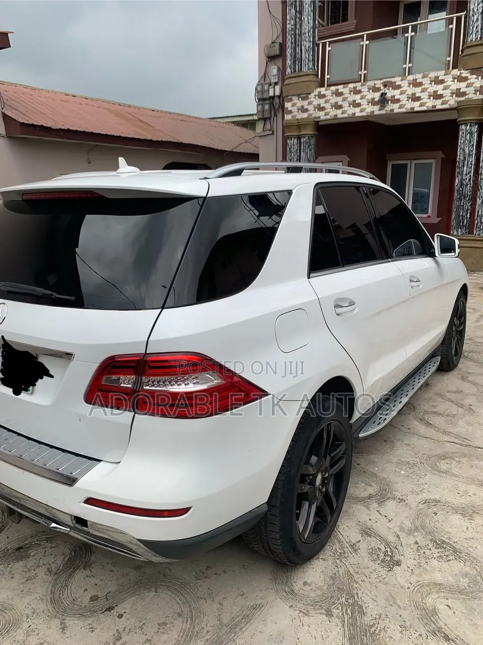 Mercedes-Benz M Class 2015 Off white