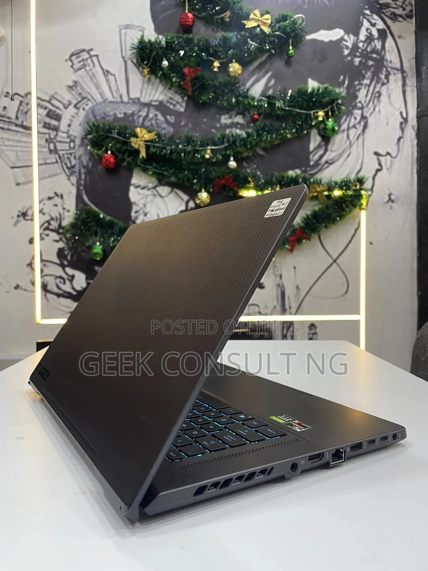 Laptop Asus ROG Zephyrus G15 24GB AMD Ryzen 9 SSD 1T