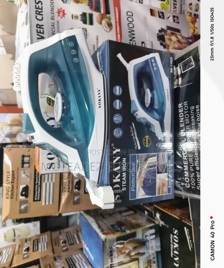 Sokany 2000w High Quality Steam Iron With Ceramic Non Stick Soleplate