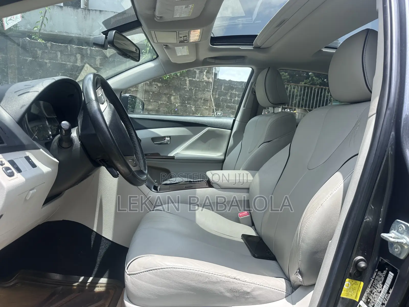 Toyota Venza V6 AWD 2010 Gray