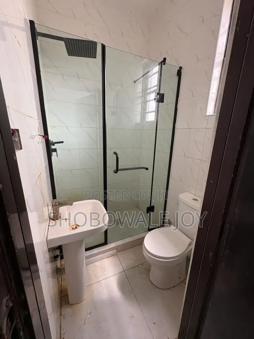 Mini Flat in Freedom Way, Lekki Phase 1 for rent