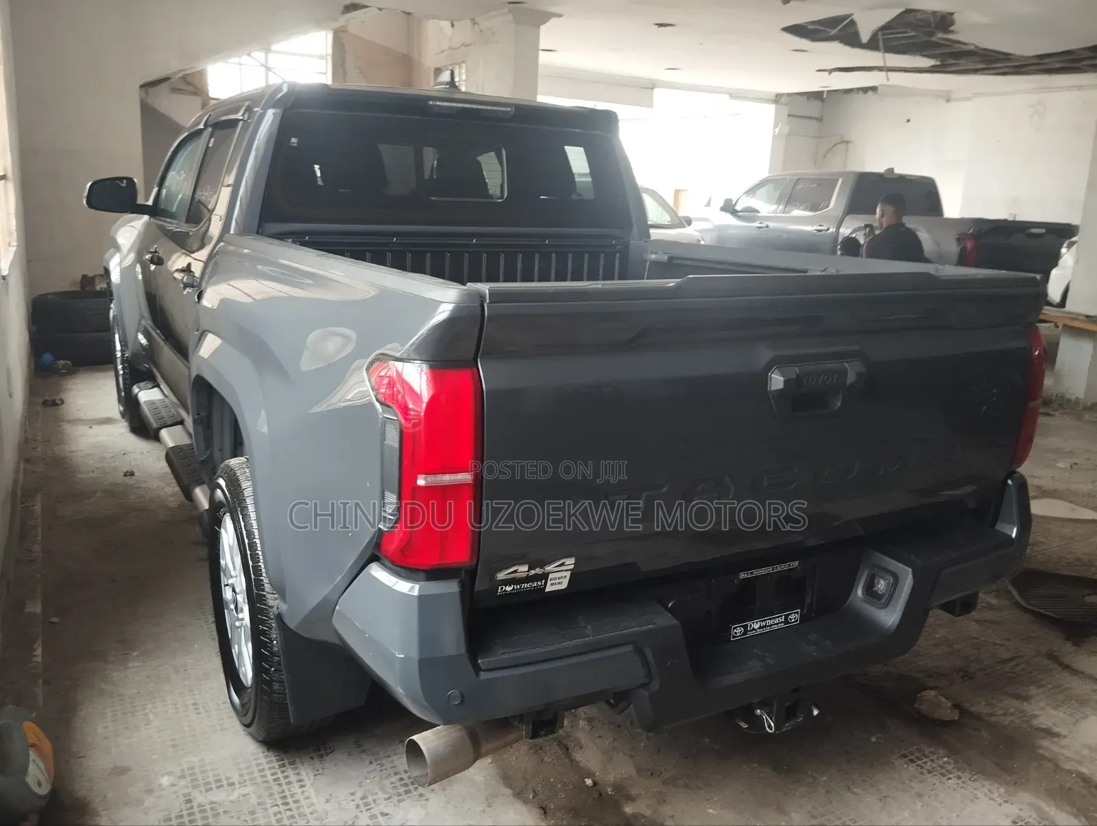Toyota Tacoma 2024 Gray