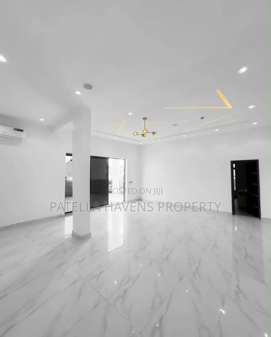 9bdrm Mansion in Guzape District for sale
