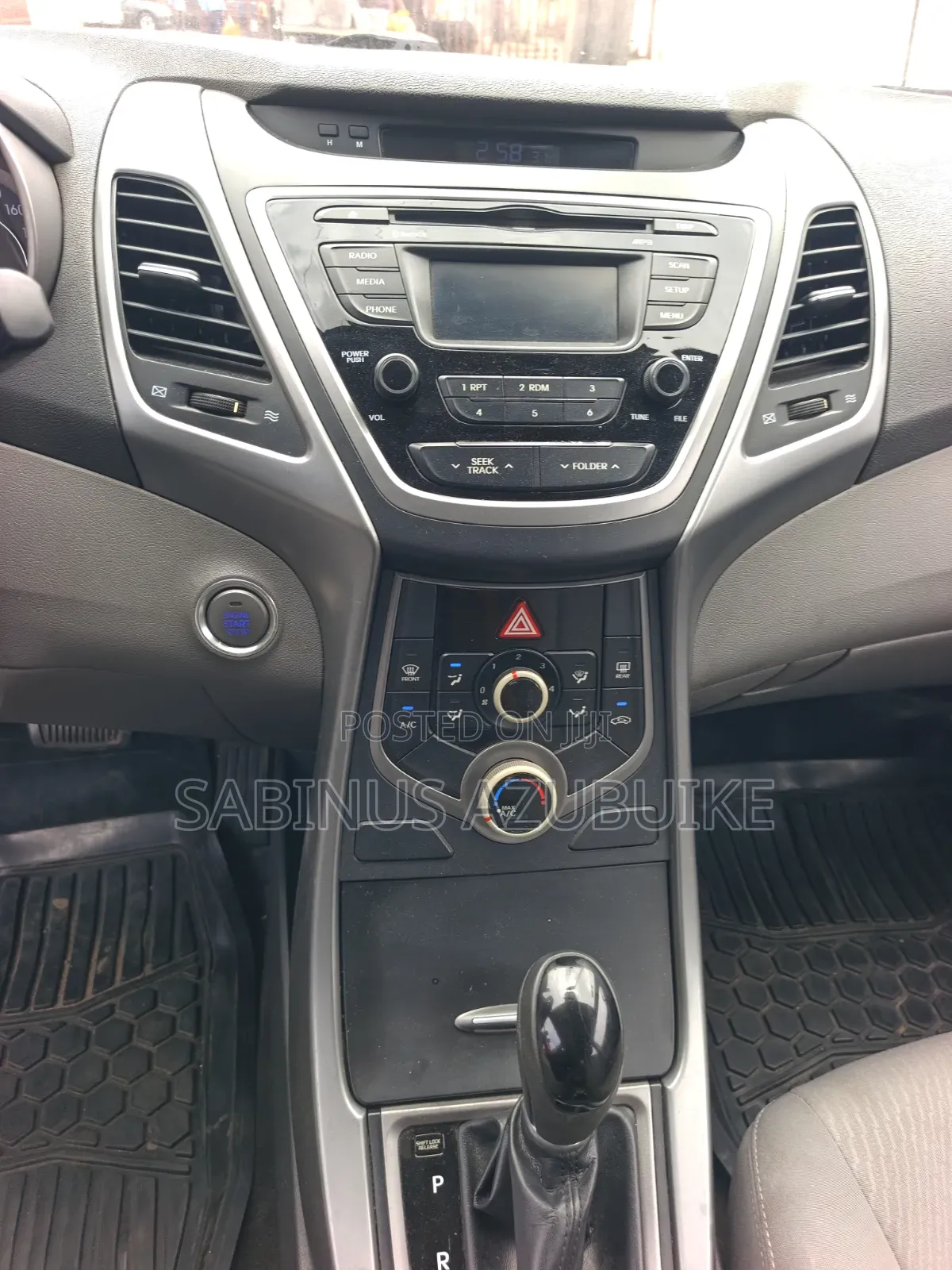 Hyundai Elantra Limited 4dr Sedan (1.8L 4cyl 6A) 2015 Brown