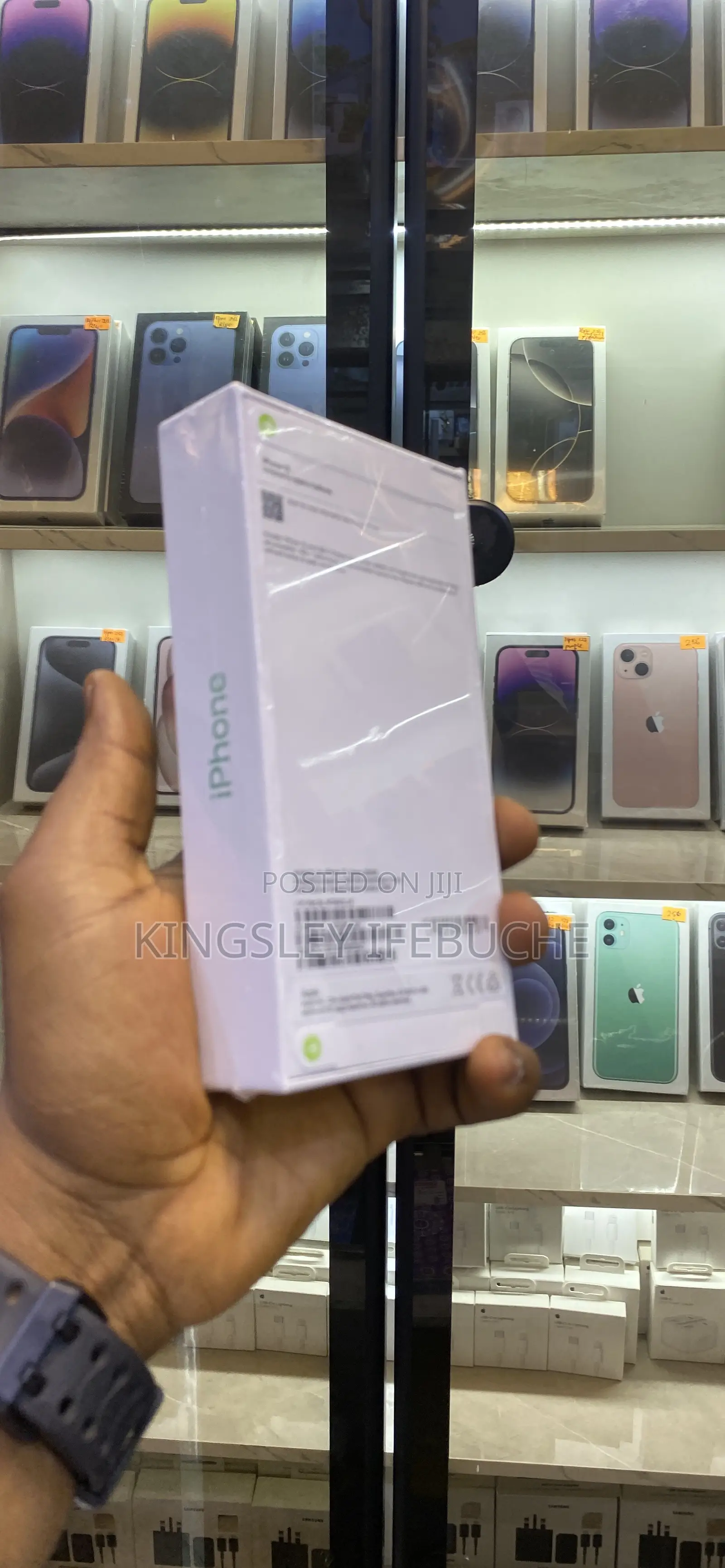 New Apple iPhone 15 256 GB Green
