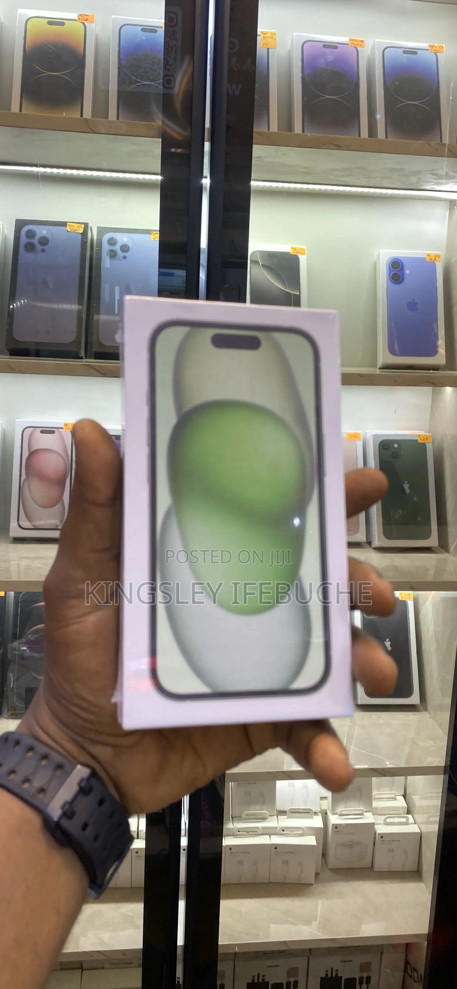 New Apple iPhone 15 256 GB Green