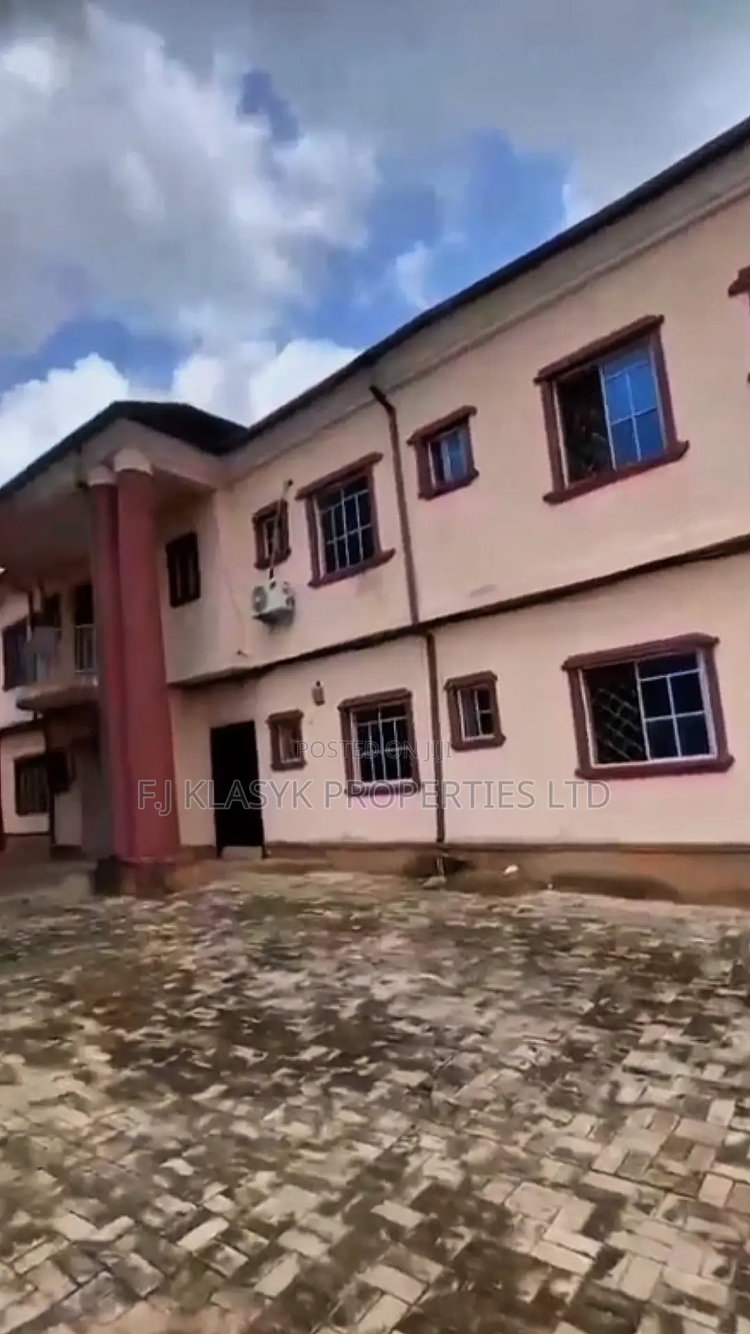 Furnished 18bdrm House in Benin City for sale