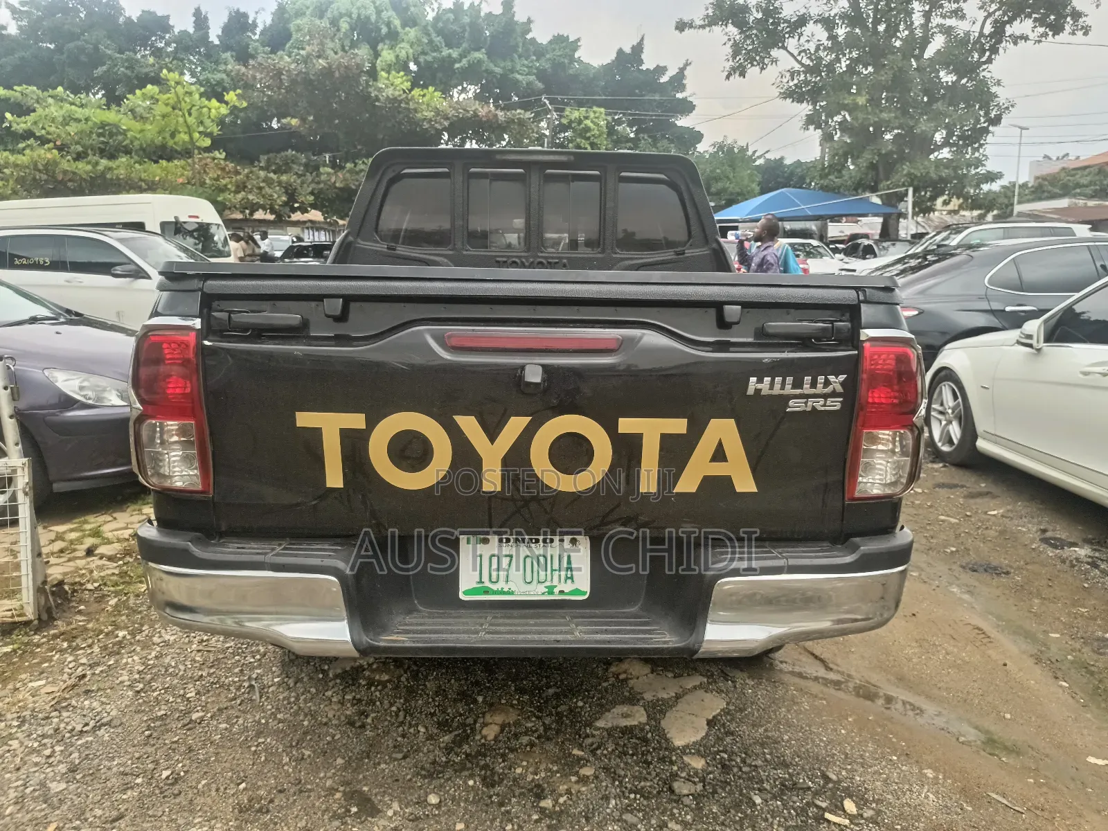 Toyota Hilux Revo Double Cab Petrol 2.7 AWD 2020 Black