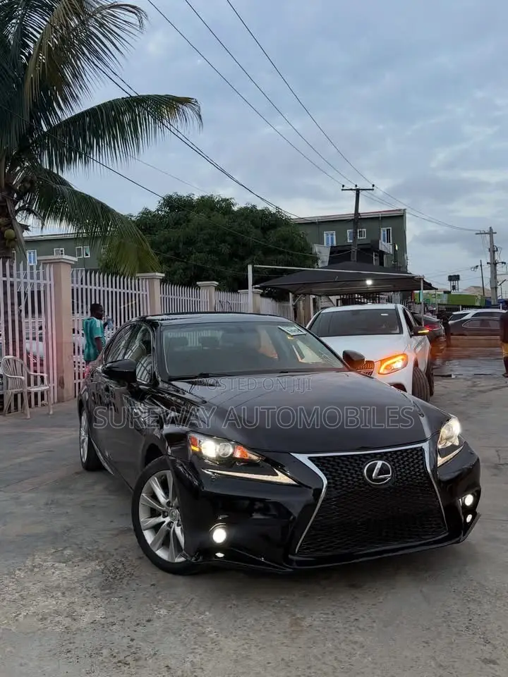 Lexus IS 250 4WD 2014 Black
