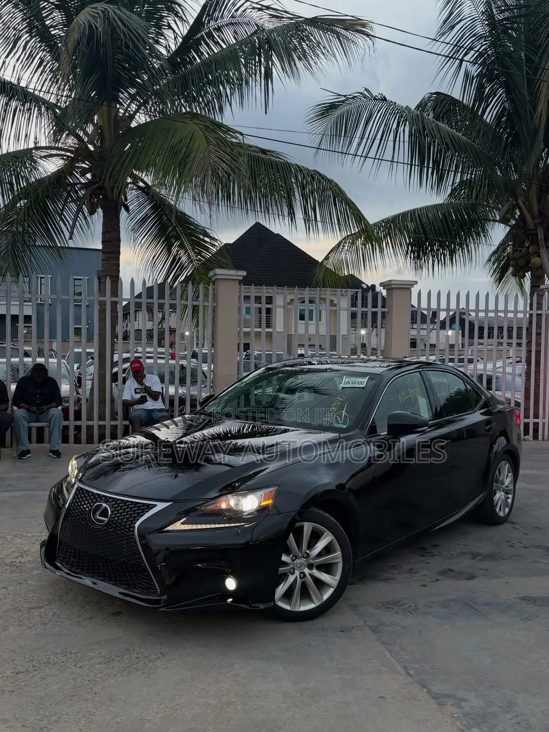 Lexus IS 250 4WD 2014 Black