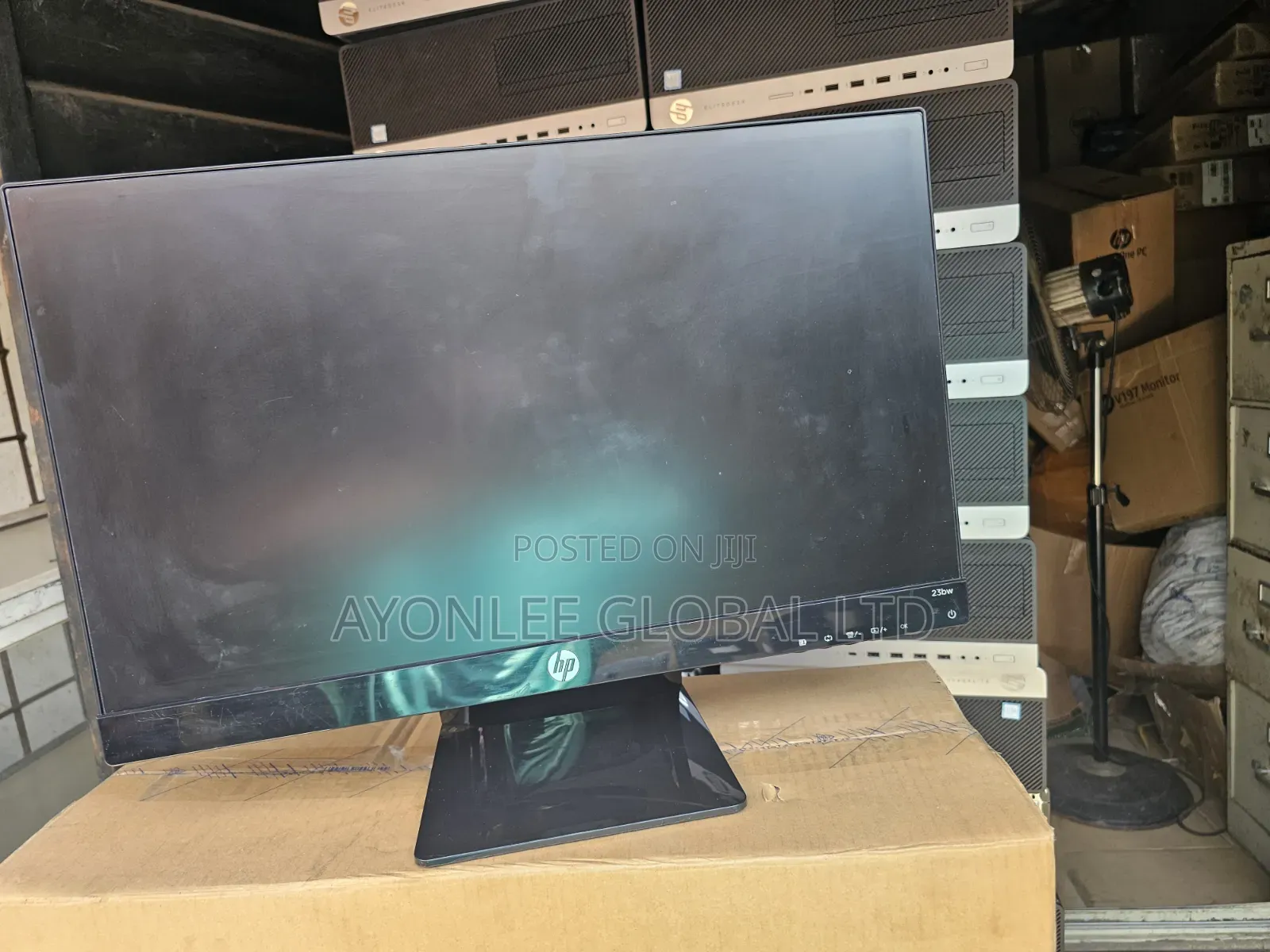 HP Frameless Monitor