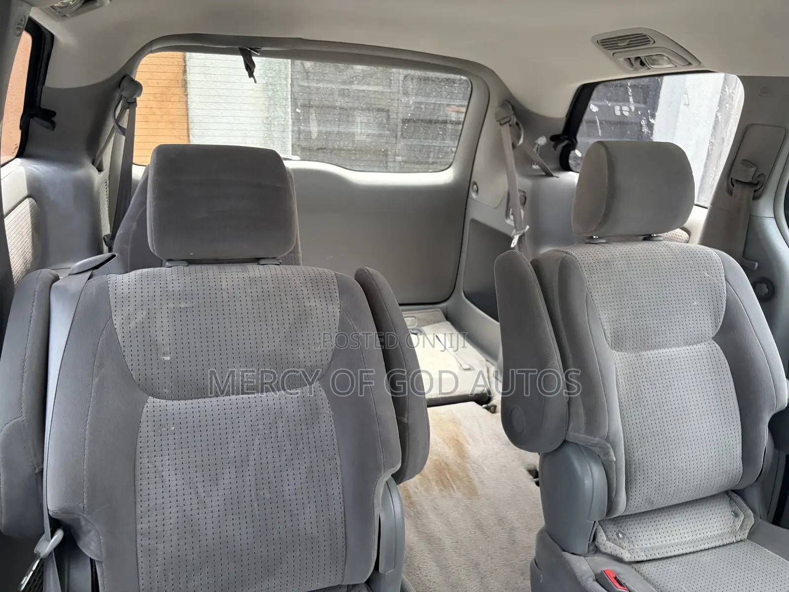 Toyota Sienna LE 2008