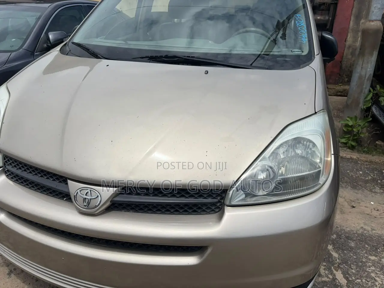 Toyota Sienna LE 2008