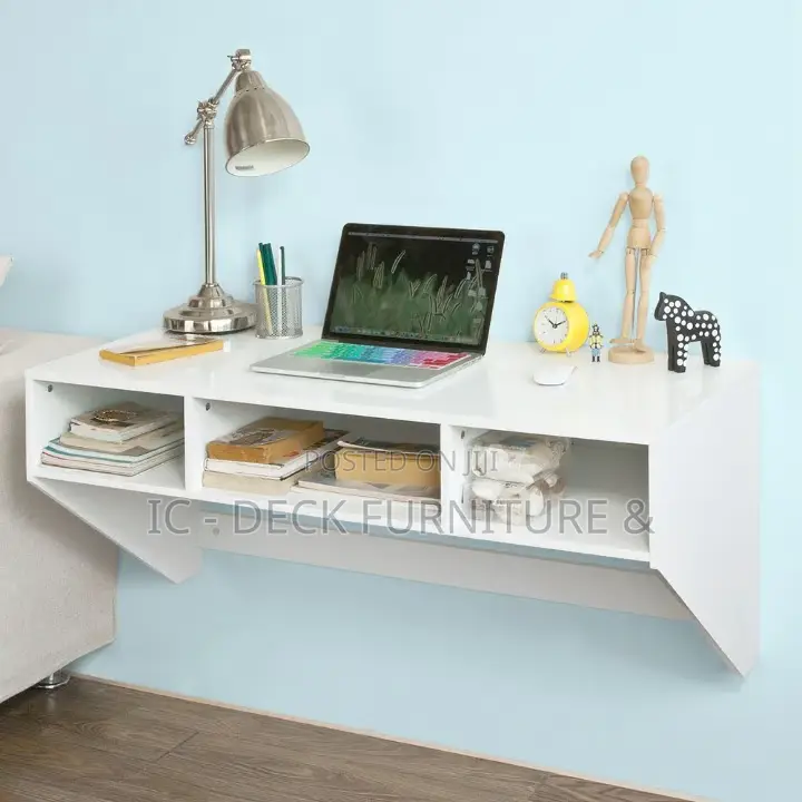 DSK17 Modern Floating Desk