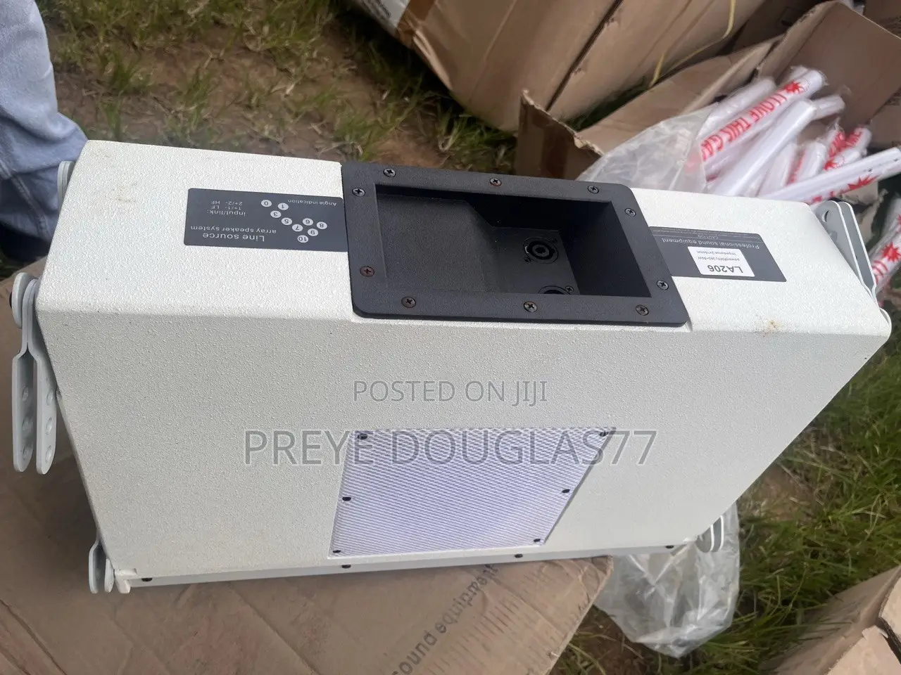 Brand New LA206 Professional Line Array Speaker